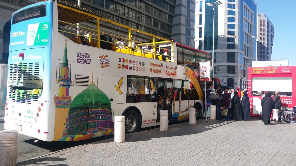 Comfortable and safe buses for Pilgrims in Madinah Munawarah - Automark