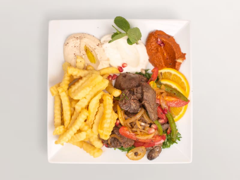 Hähnchen Leber mit Pommes