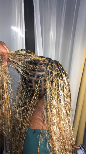 Eve’s garden hair