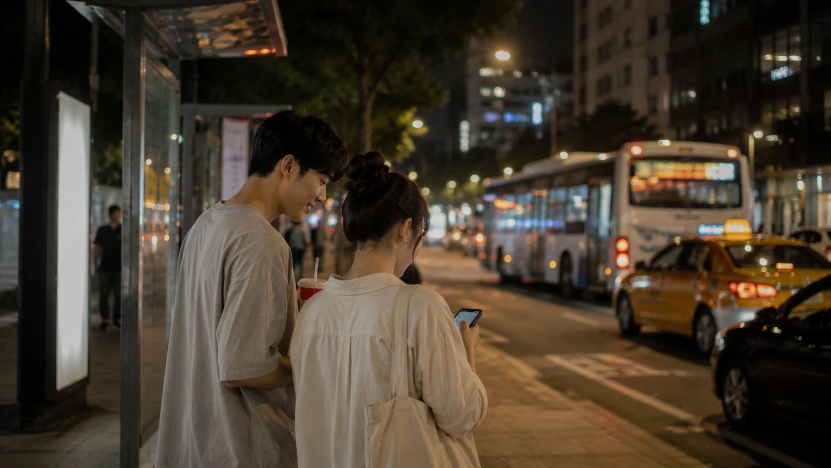 台中夜間交通怎麼搭？晚歸公車、計程車與住宿動線整理