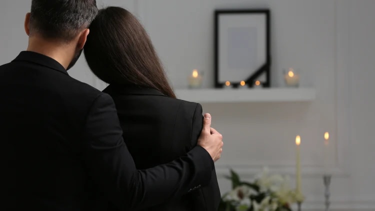 Arranging a memorial service