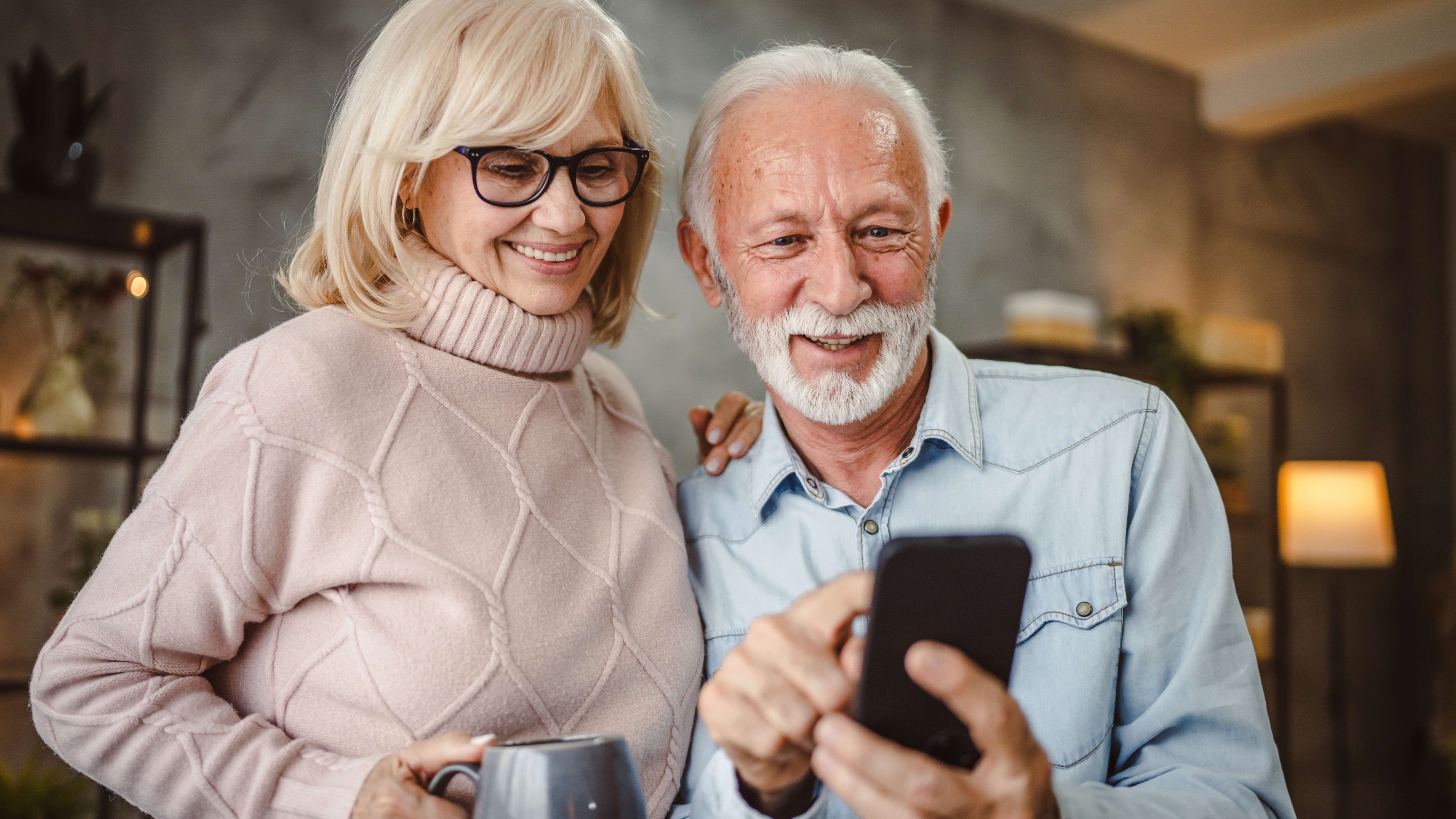 elderlypeoplelookingatphone