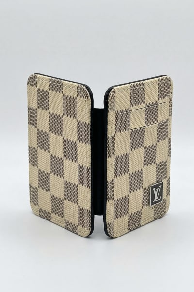 Carteira Masculina Dobrável – Louis Vuitton