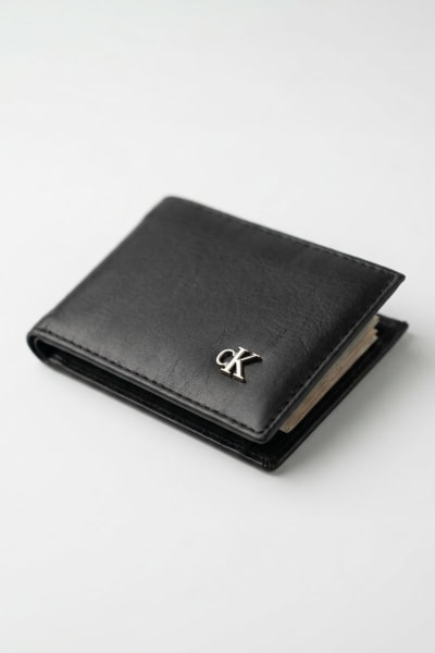 Carteira Masculina Dobrável – CK