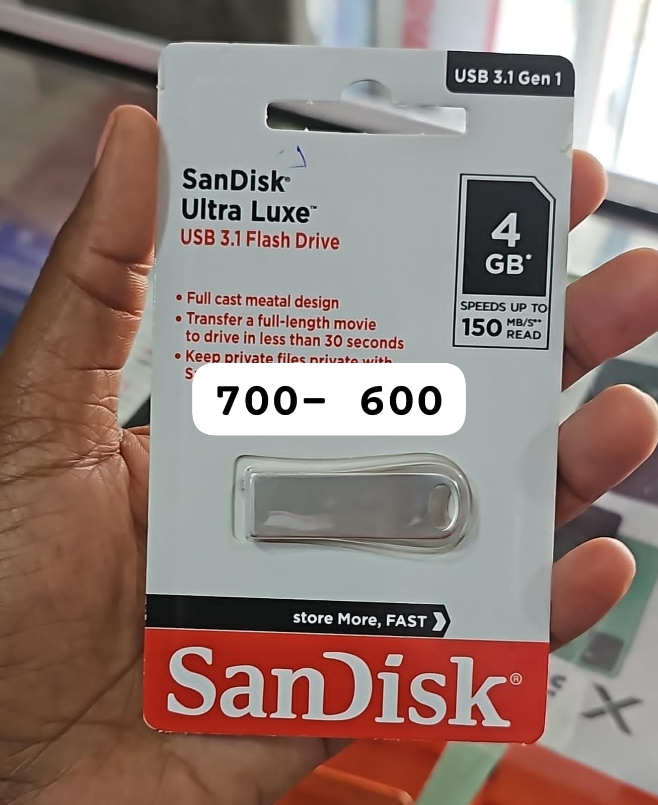 SanDisk Ultra Luxe USB 3.1 Flash Drive 16GB Metal Casing