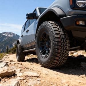 Haida HD868 33x12.50R17 Side Profile - Armored Anti-Collision Sidewall.