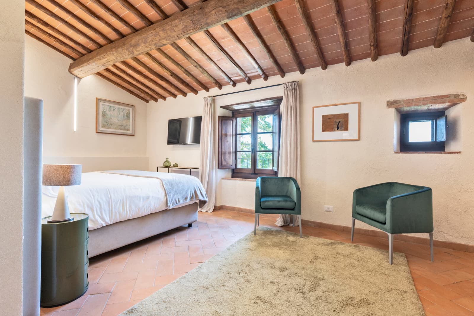 Villa Il Cellese — the Cispiano room and its armchair