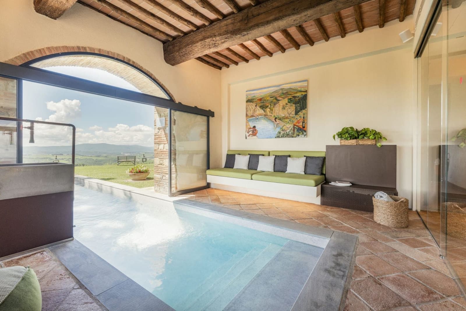 Villa Il Cellese — the spa pool and the view