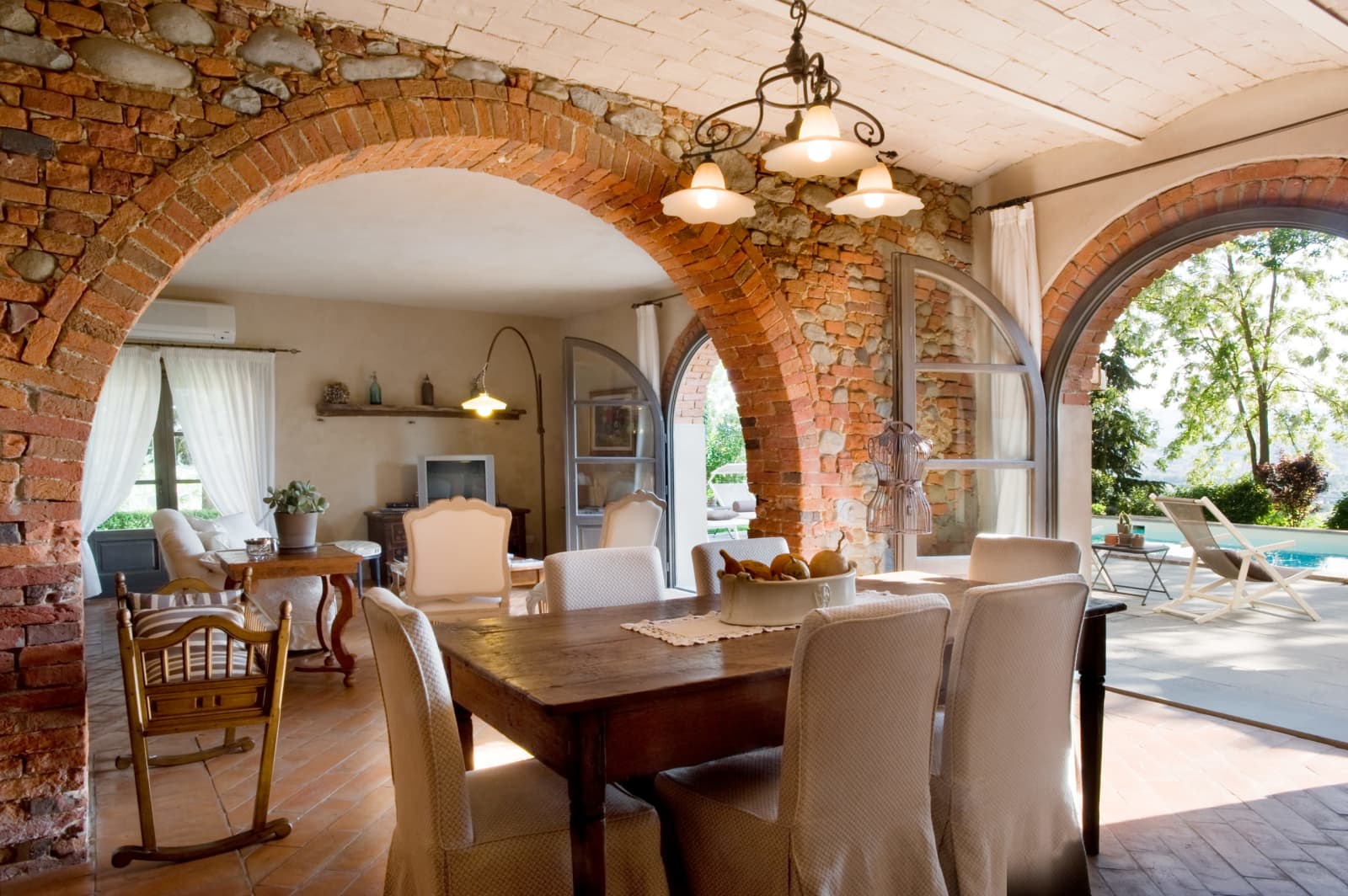 Villa Il Colto — the dining table