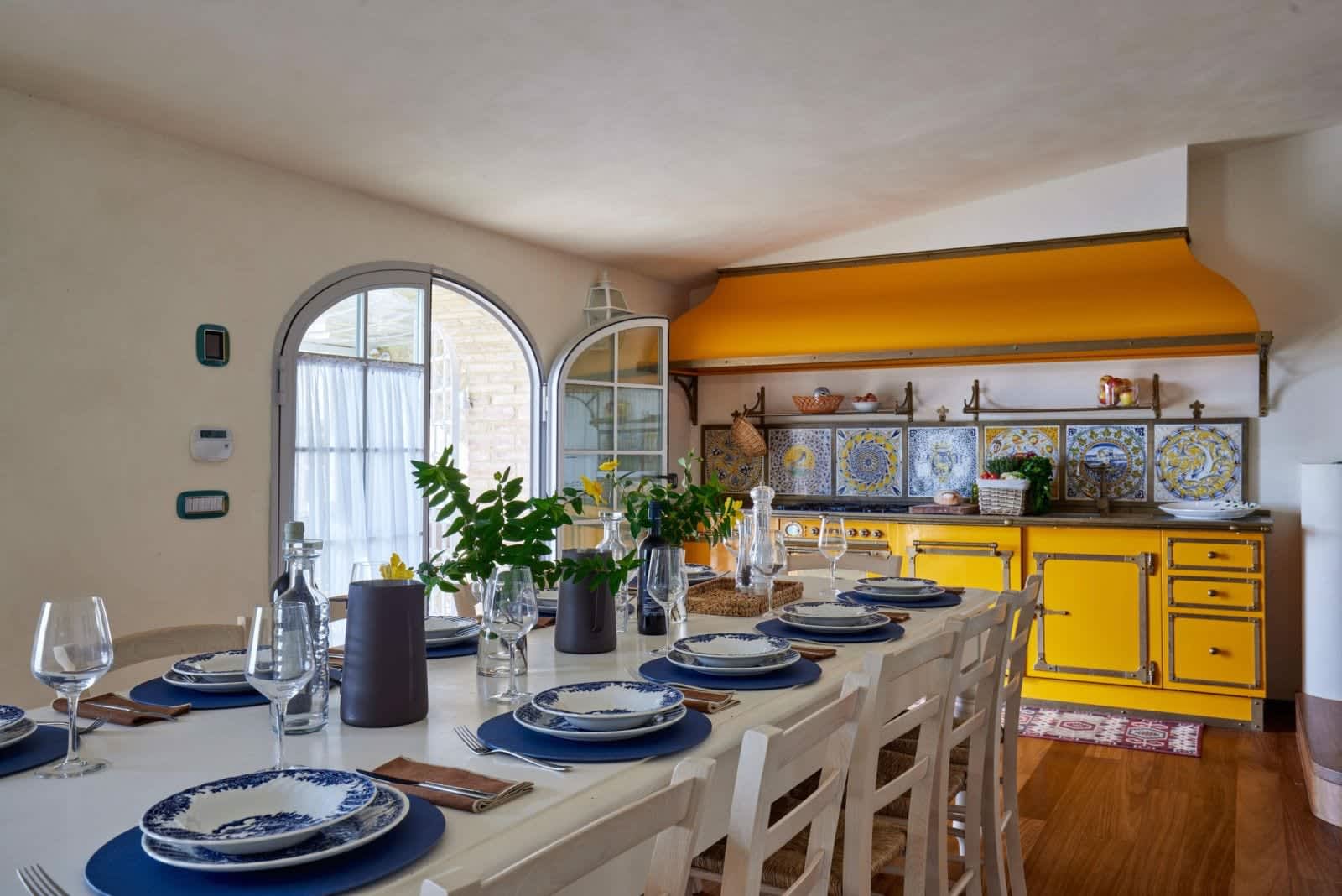 Villa Fornacella — the pool-kitchen dining room