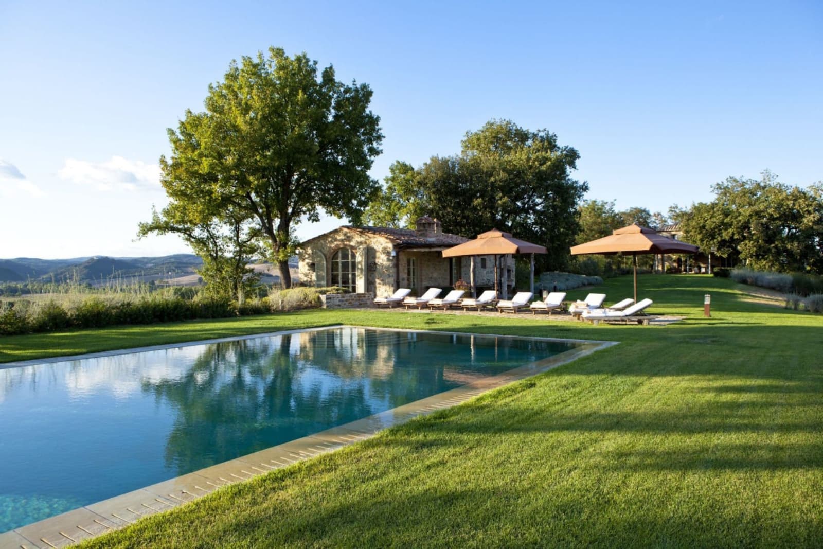 Villa Stabbi in Castiglion del Bosco, Tuscany, photograph 7 of 20