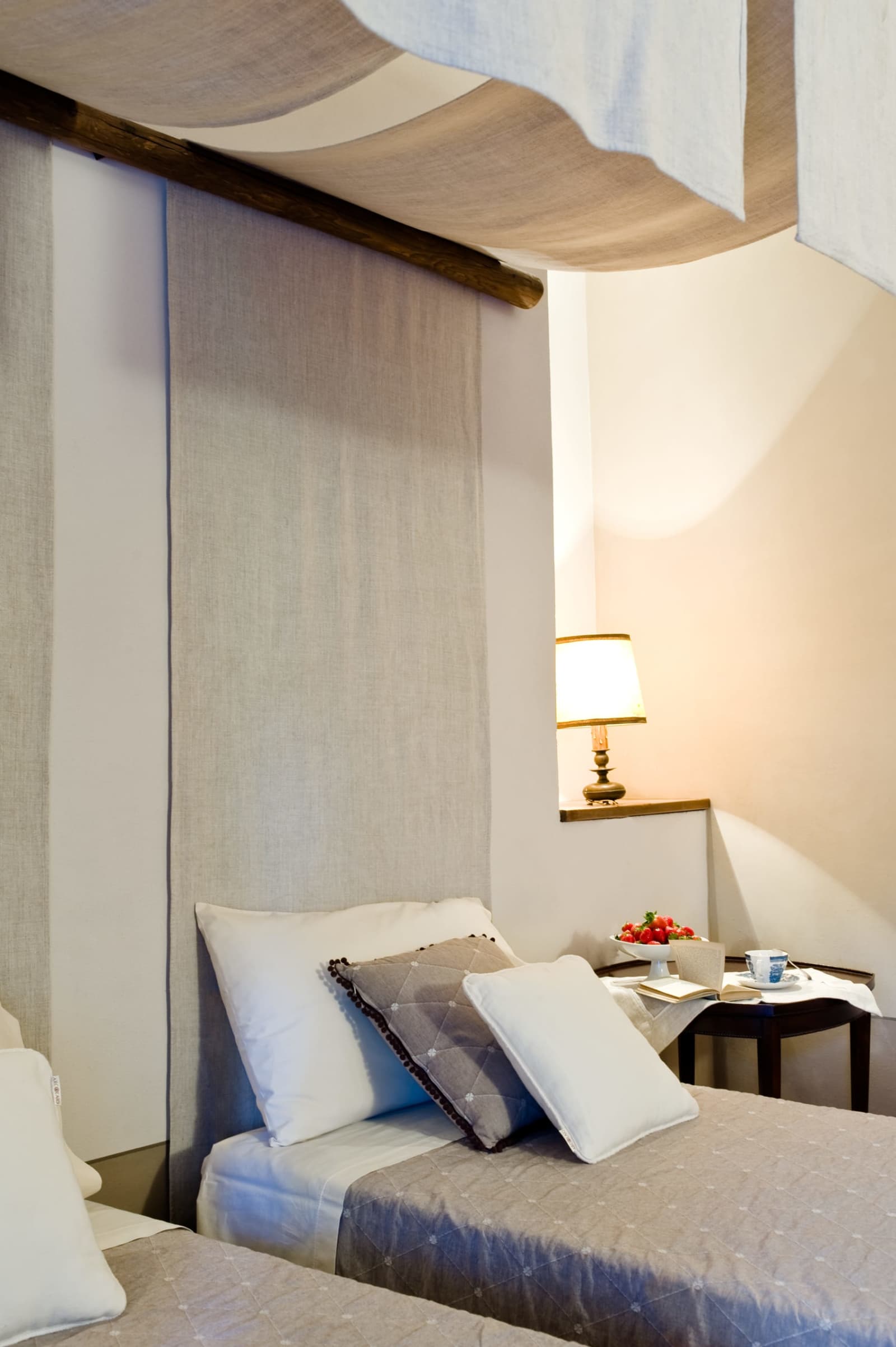 Villa Il Colto — a bedroom