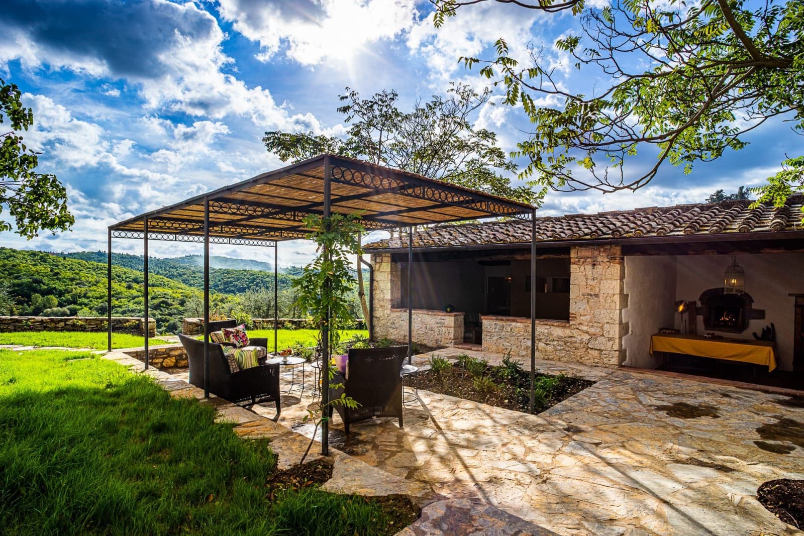 Casa dell'Erta — the pergola in the garden