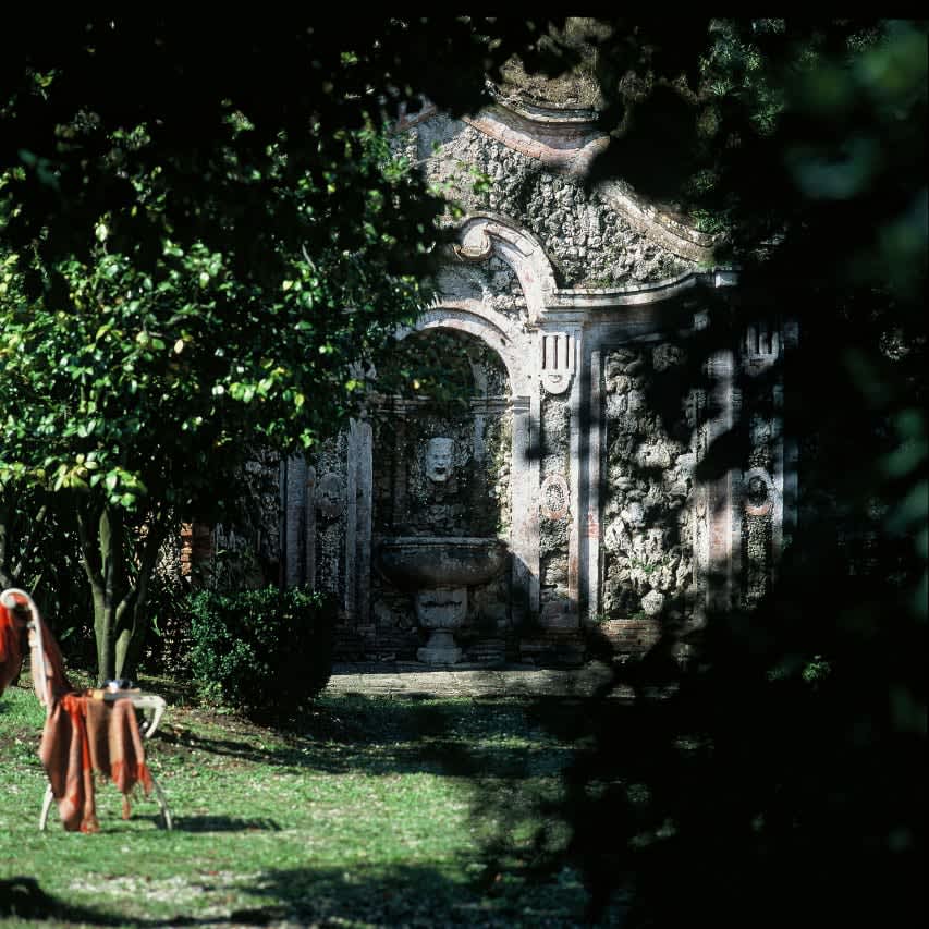 Villa Controni in Lucca & Garfagnana, Tuscany, photograph 4 of 25