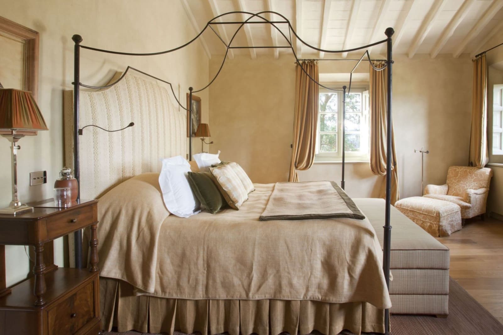 Villa Stabbi in Castiglion del Bosco, Tuscany, photograph 19 of 20
