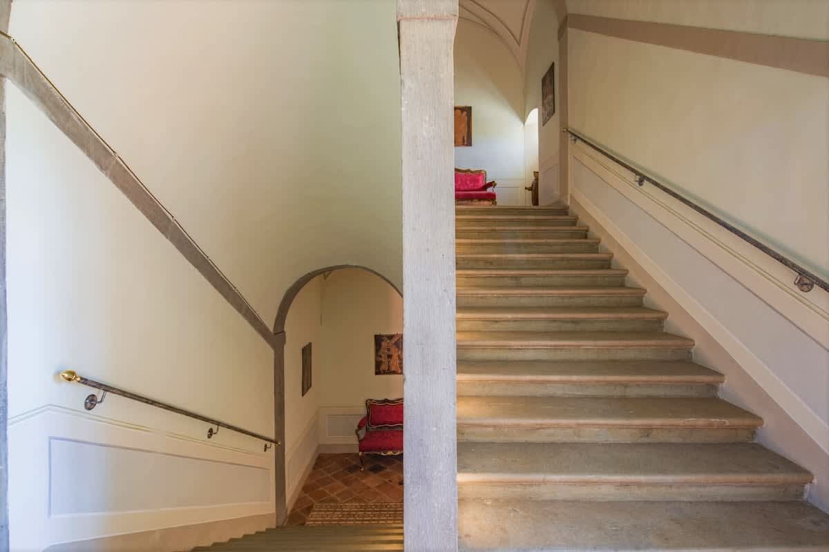Villa della Cappella — the curved stone staircase
