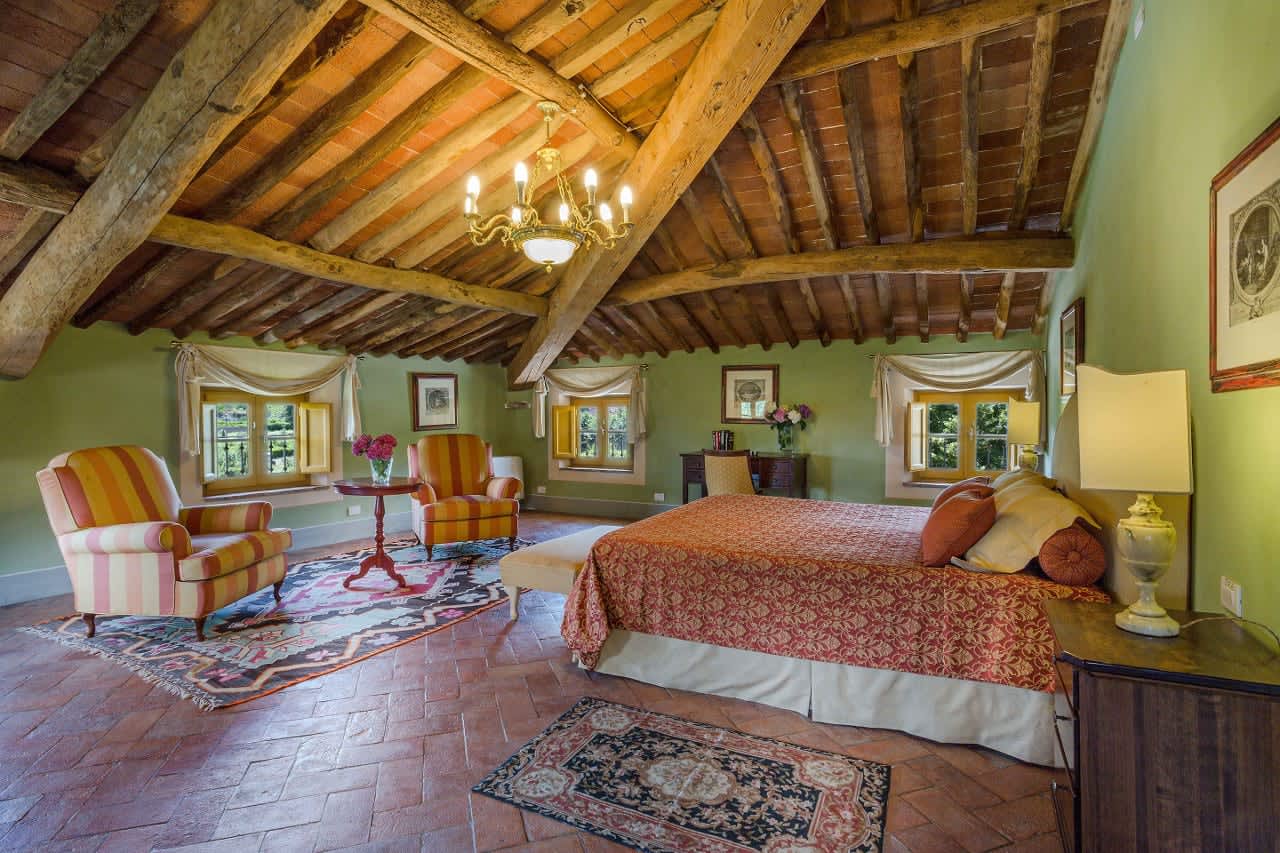 Villa del Fattore in Lucca & Garfagnana, Tuscany, photograph 5 of 23