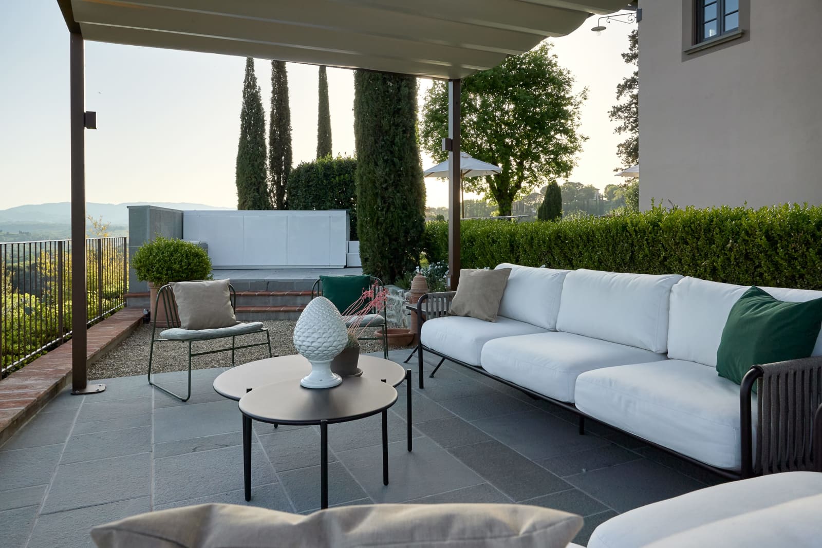 Villa Il Colto — outdoor sofas