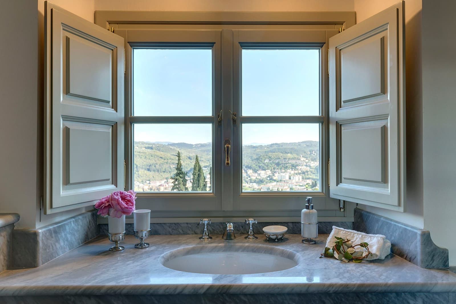 Villa Ghirlandaio — image 33