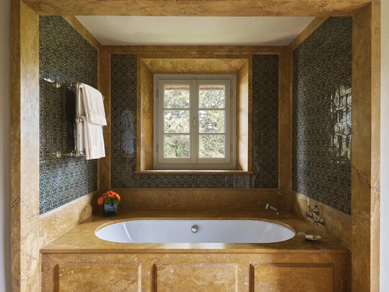 Villa Oliviera in Castiglion del Bosco, Tuscany, photograph 6 of 18