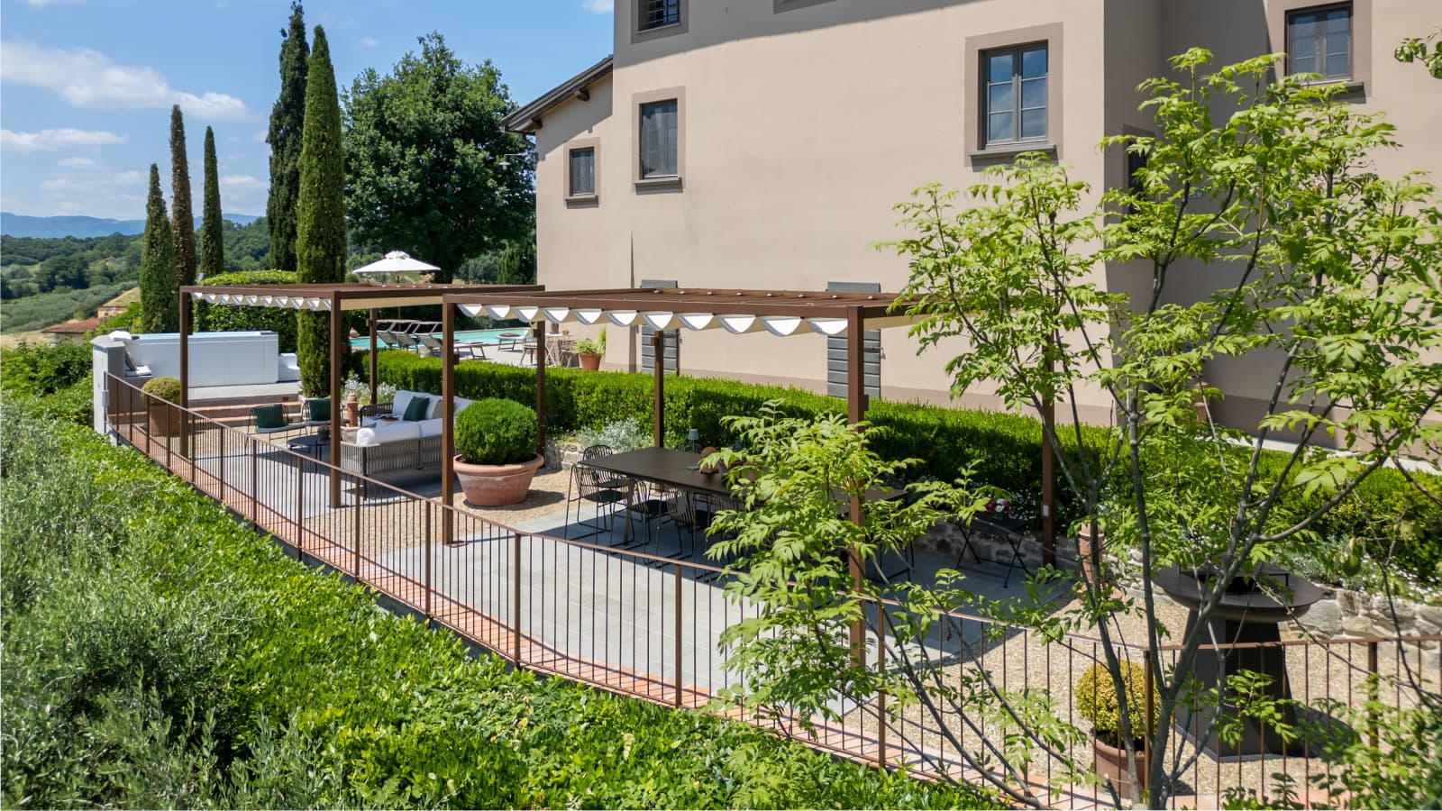 Villa Il Colto — the terrace and garden