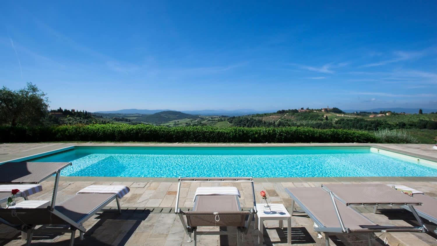 Villa Fornacella — the pool over the valley