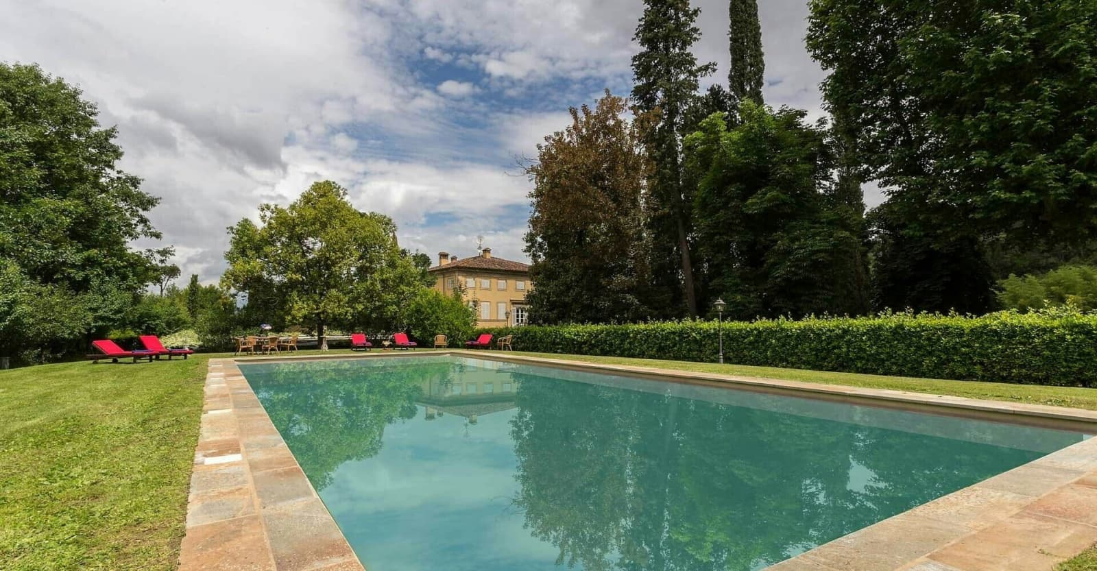 Villa Lenka in Lucca & Garfagnana, Tuscany, photograph 9 of 25