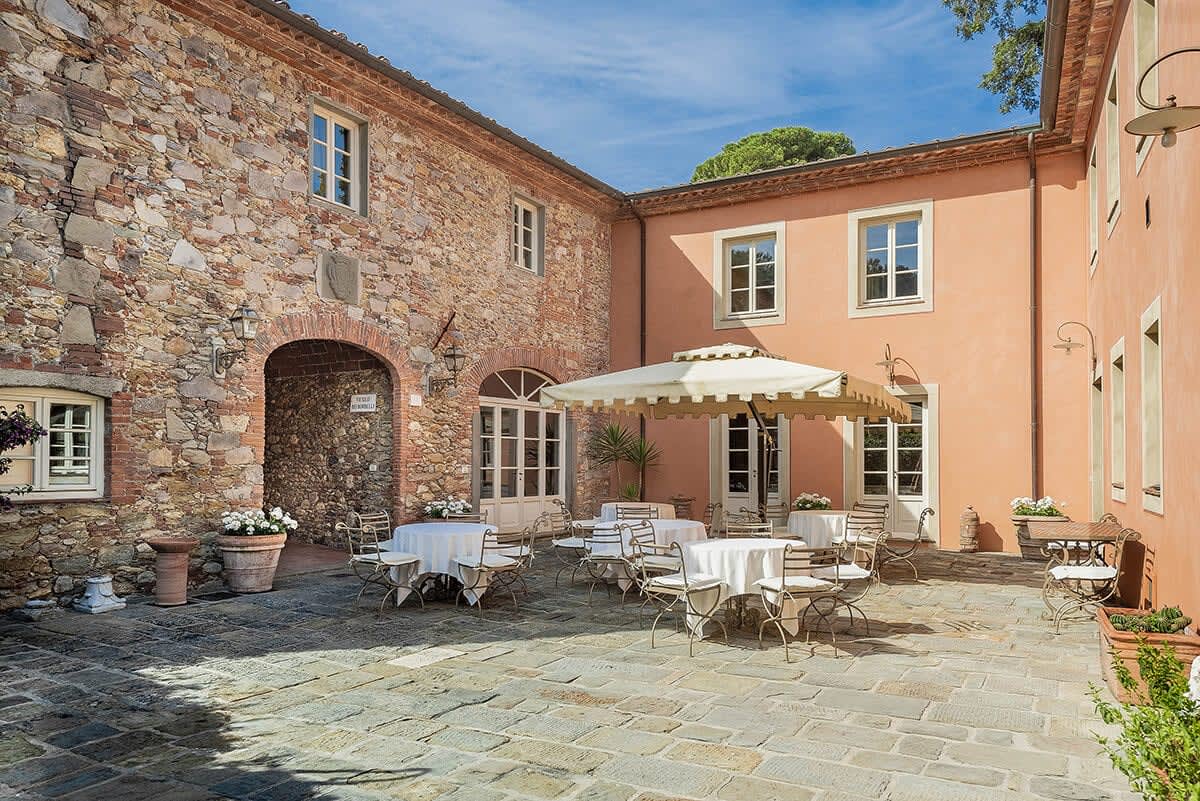 Borgo Bernardini in Lucca & Garfagnana, Tuscany, photograph 3 of 25