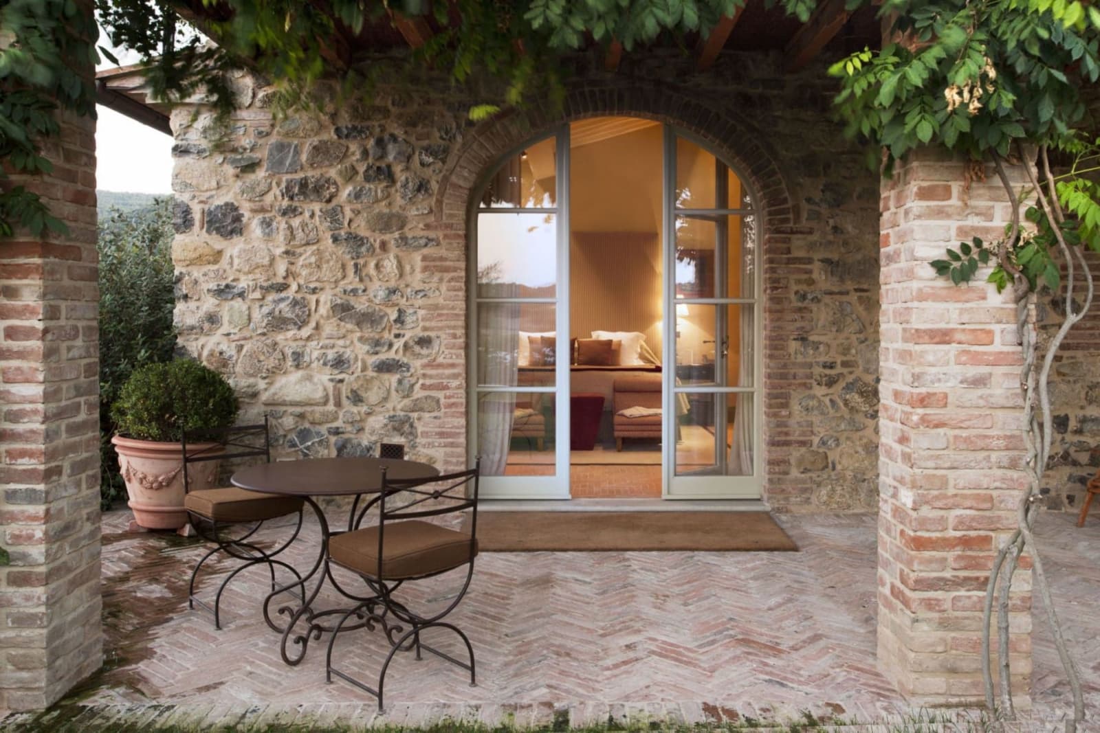 Villa Stabbi in Castiglion del Bosco, Tuscany, photograph 12 of 20