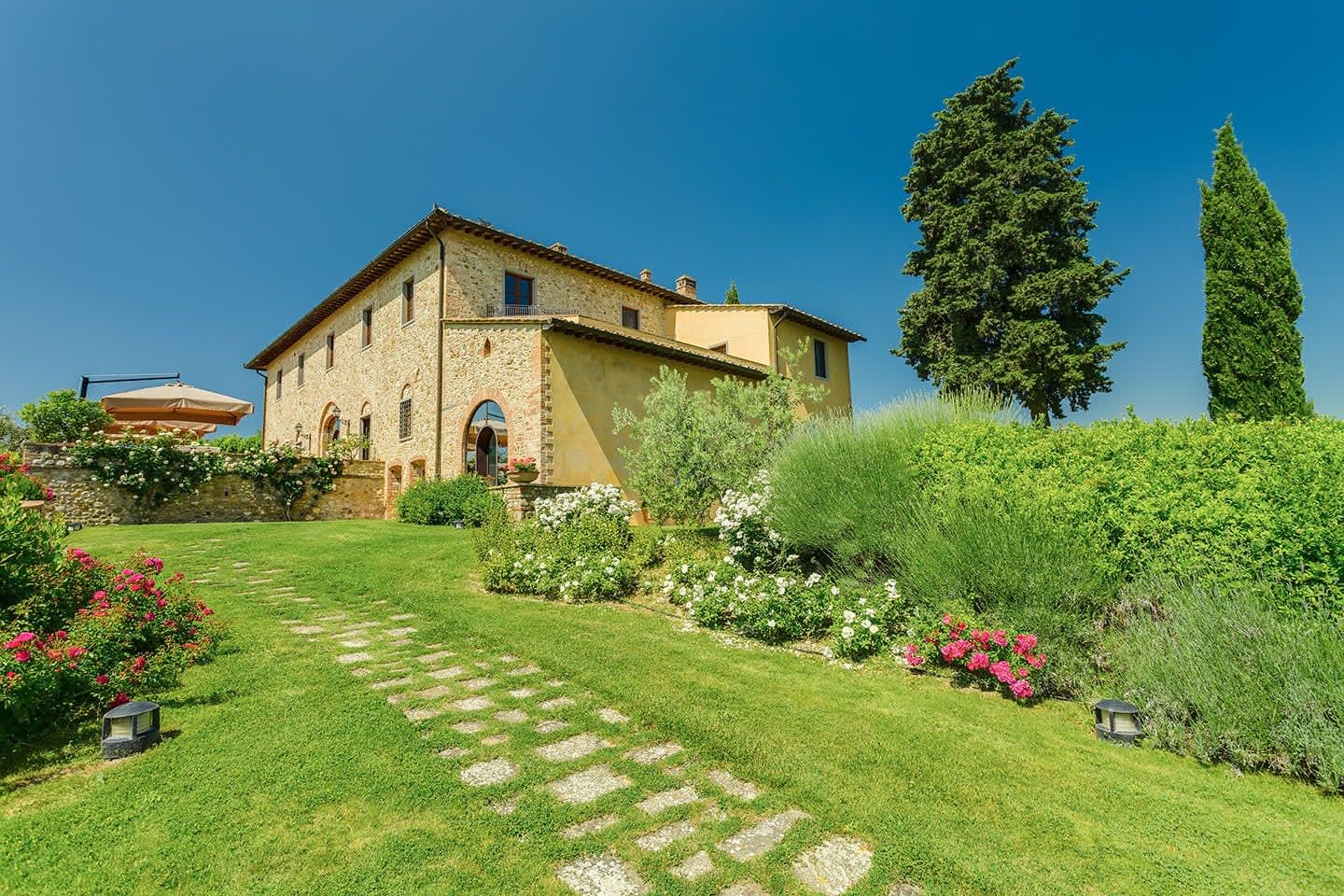 Solare del Chianti — the back of the farmhouse