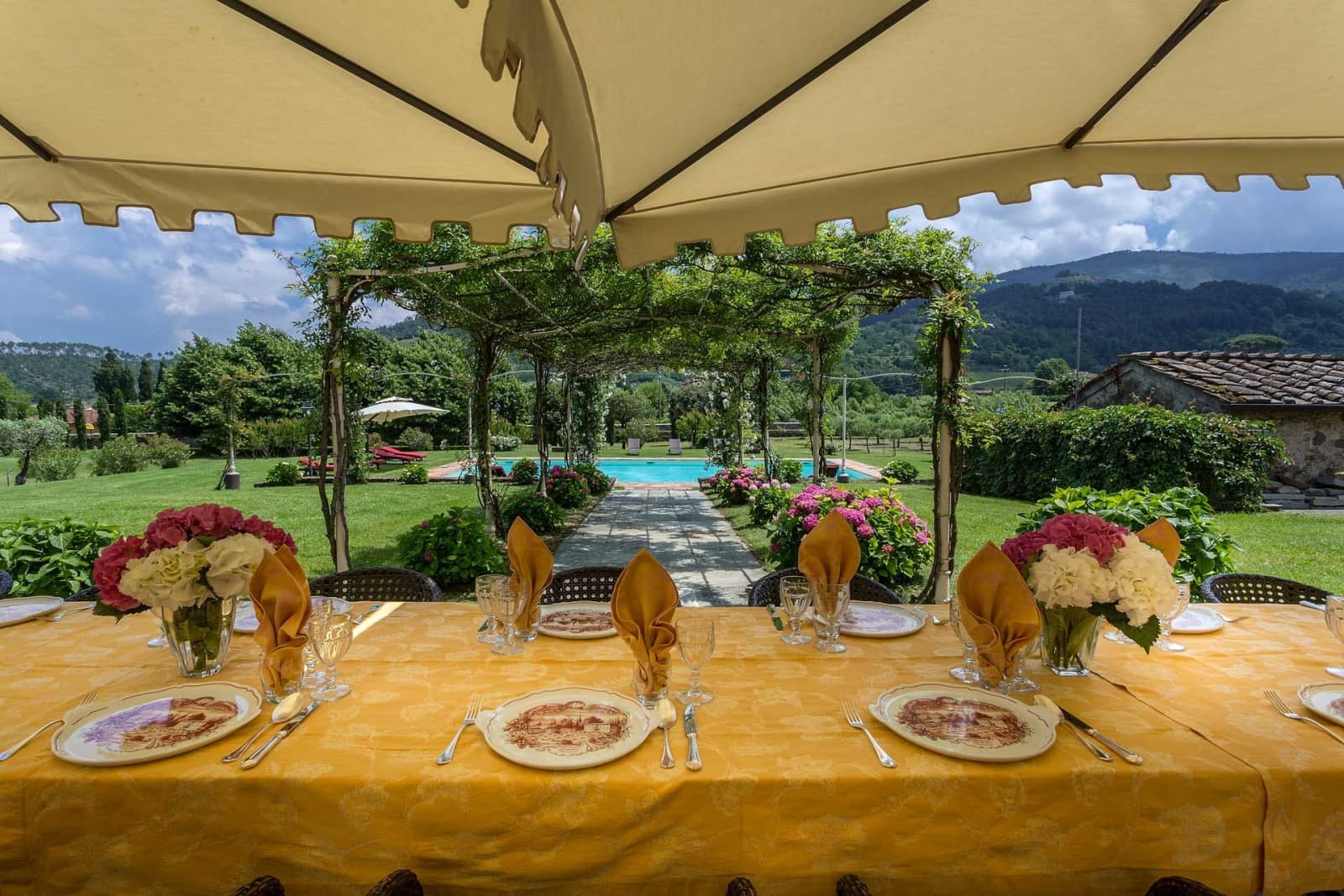 Villa del Fattore in Lucca & Garfagnana, Tuscany, photograph 6 of 23