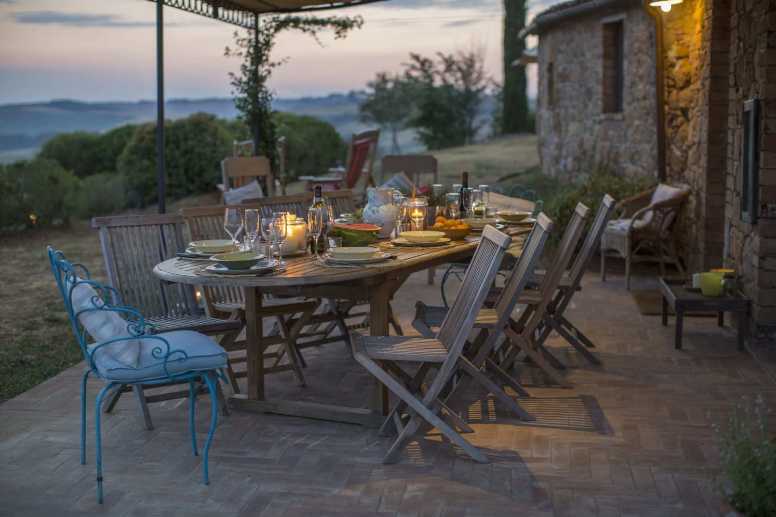 Villa delle Sorelle — dinner laid on the terrace at sunset