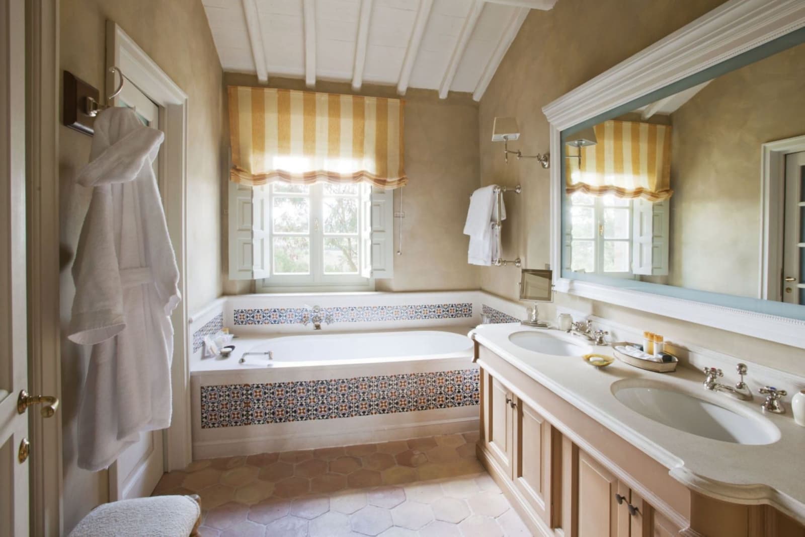 Villa Stabbi in Castiglion del Bosco, Tuscany, photograph 20 of 20
