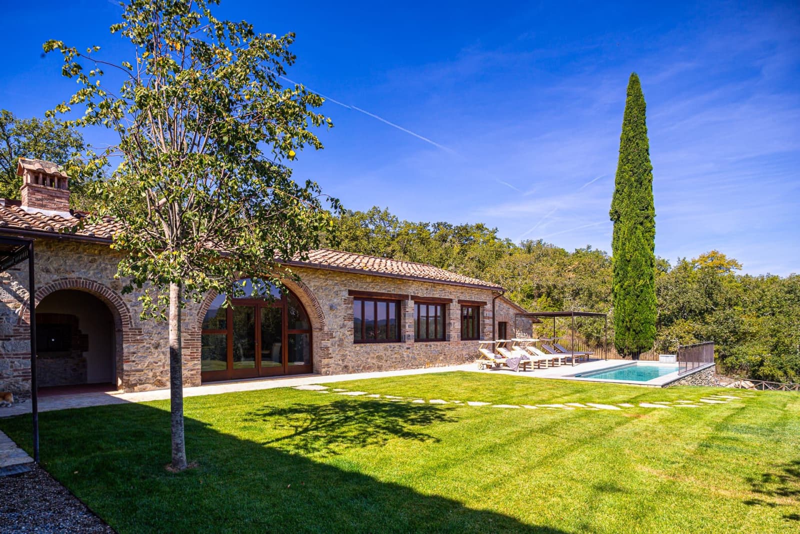 Casa Faraonia — the house across the lawn