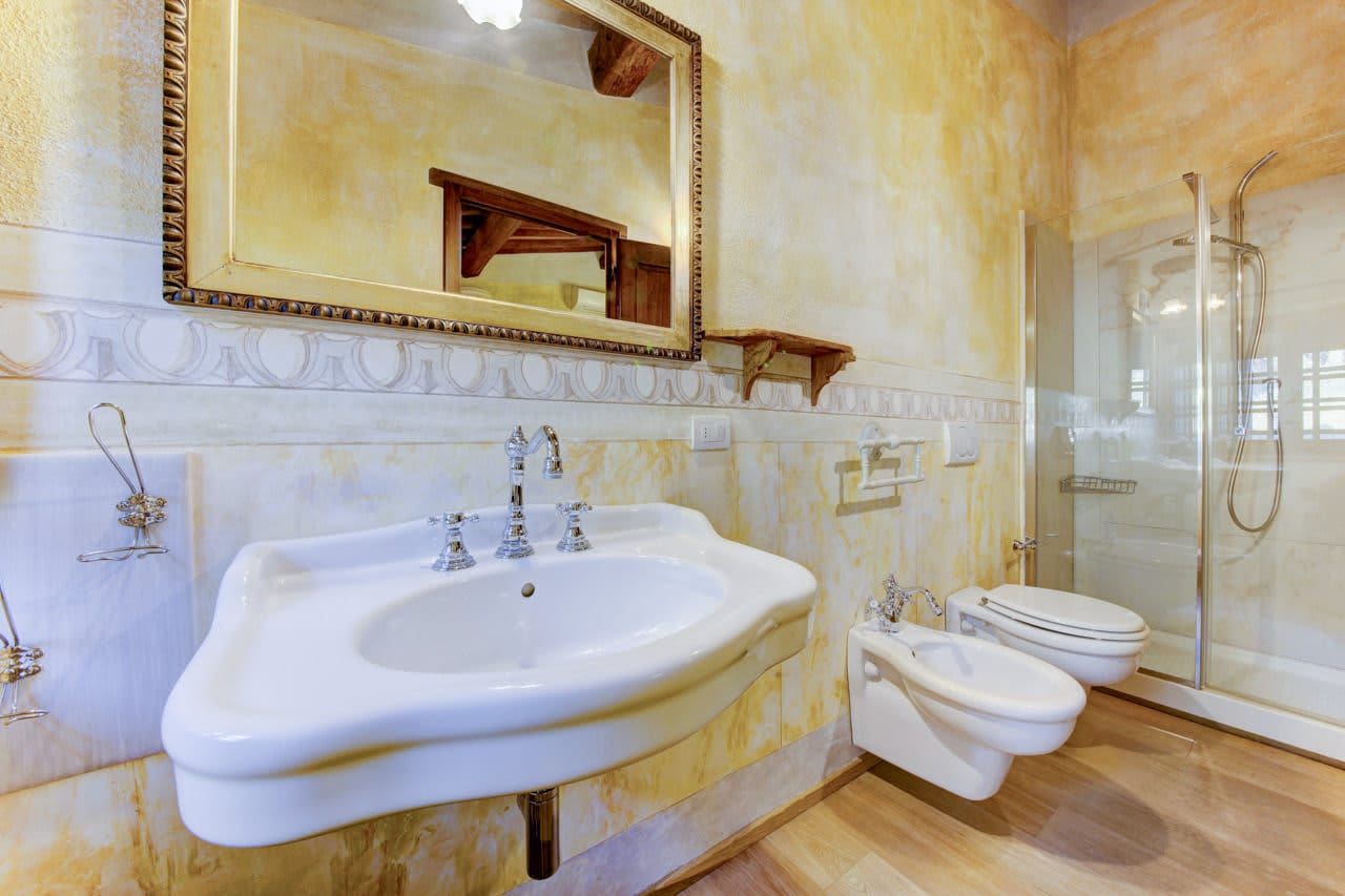 Villa Elle in Siena, Tuscany, photograph 51 of 65