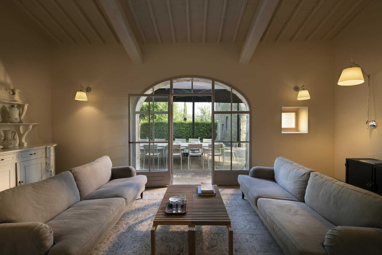 Villa Erbavoglio — a sitting room with garden views