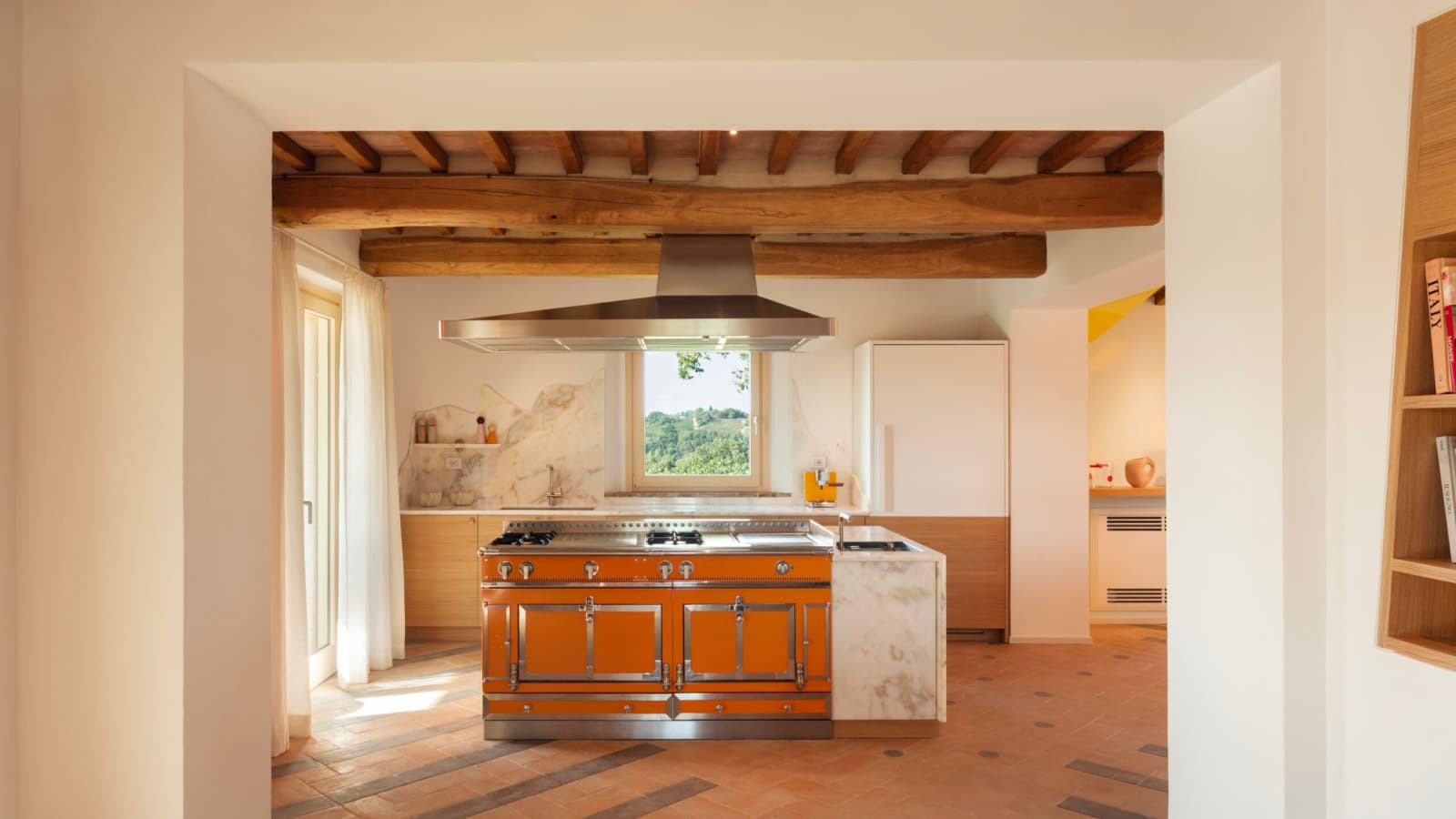Podere Mastrojanni — the kitchen