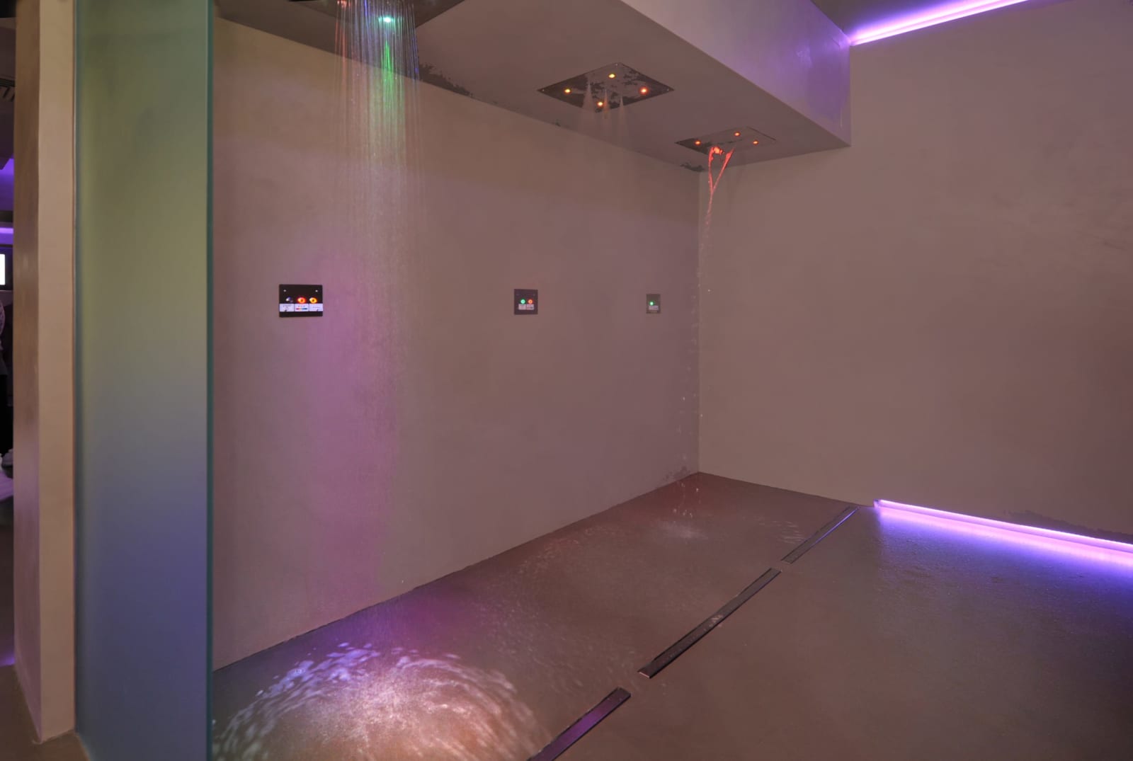 Tenuta La Barricaia — the steam room