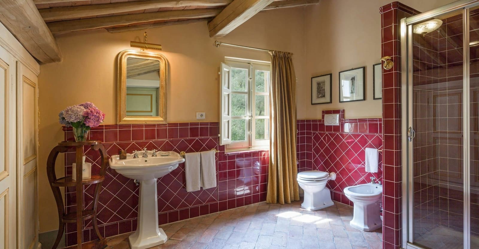 Villa Controni in Lucca & Garfagnana, Tuscany, photograph 25 of 25