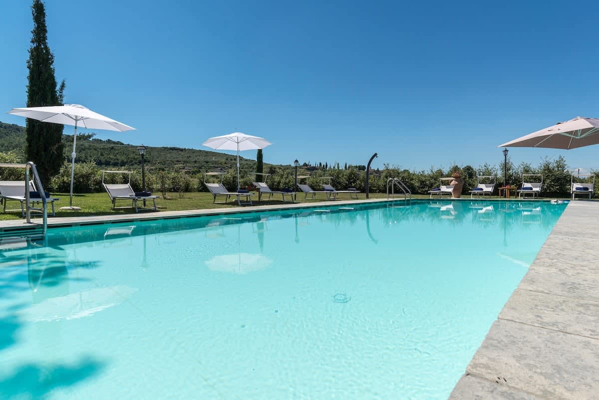 Villa della Cappella — the swimming pool, wide view