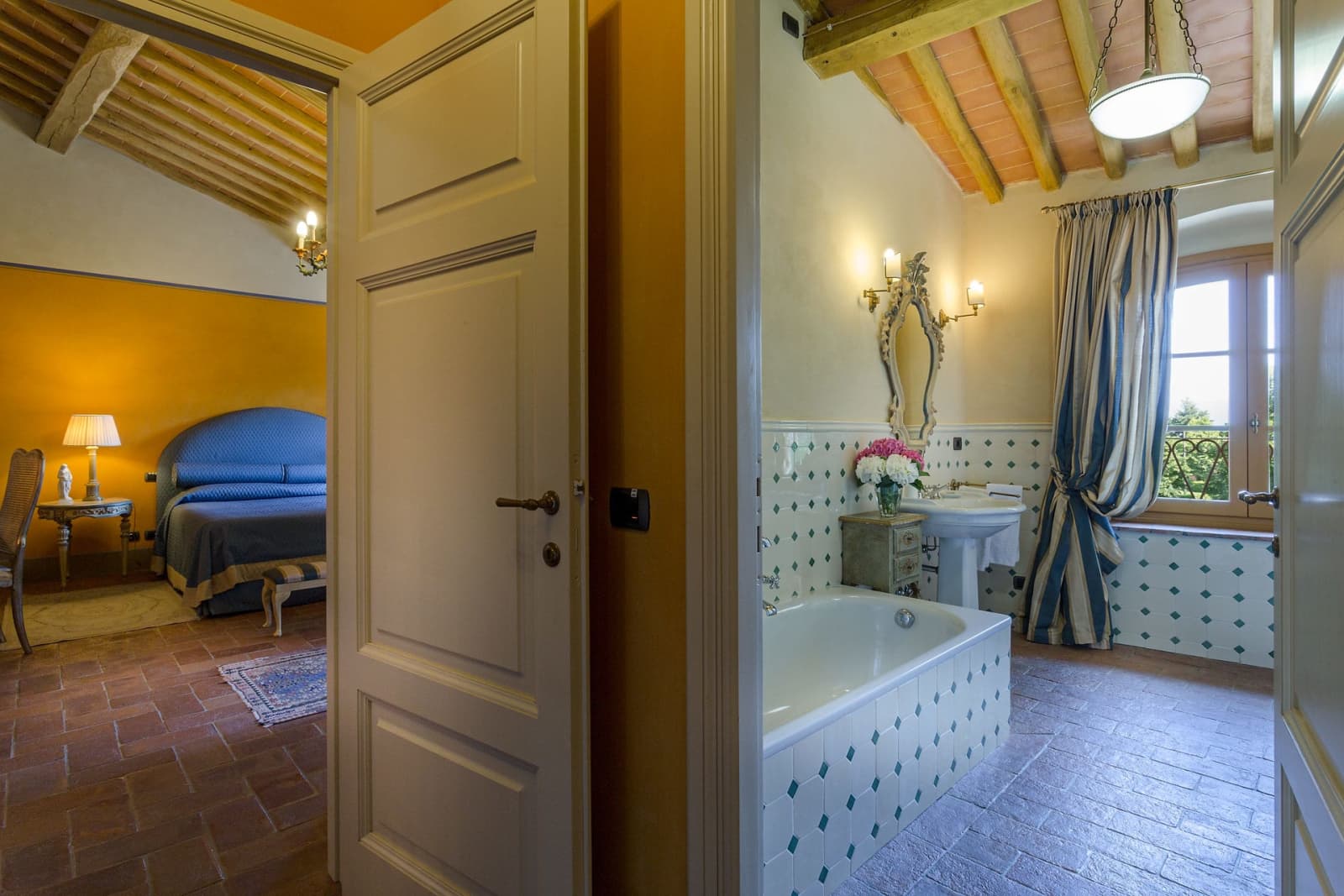 Villa Matteucci in Lucca & Garfagnana, Tuscany, photograph 10 of 39