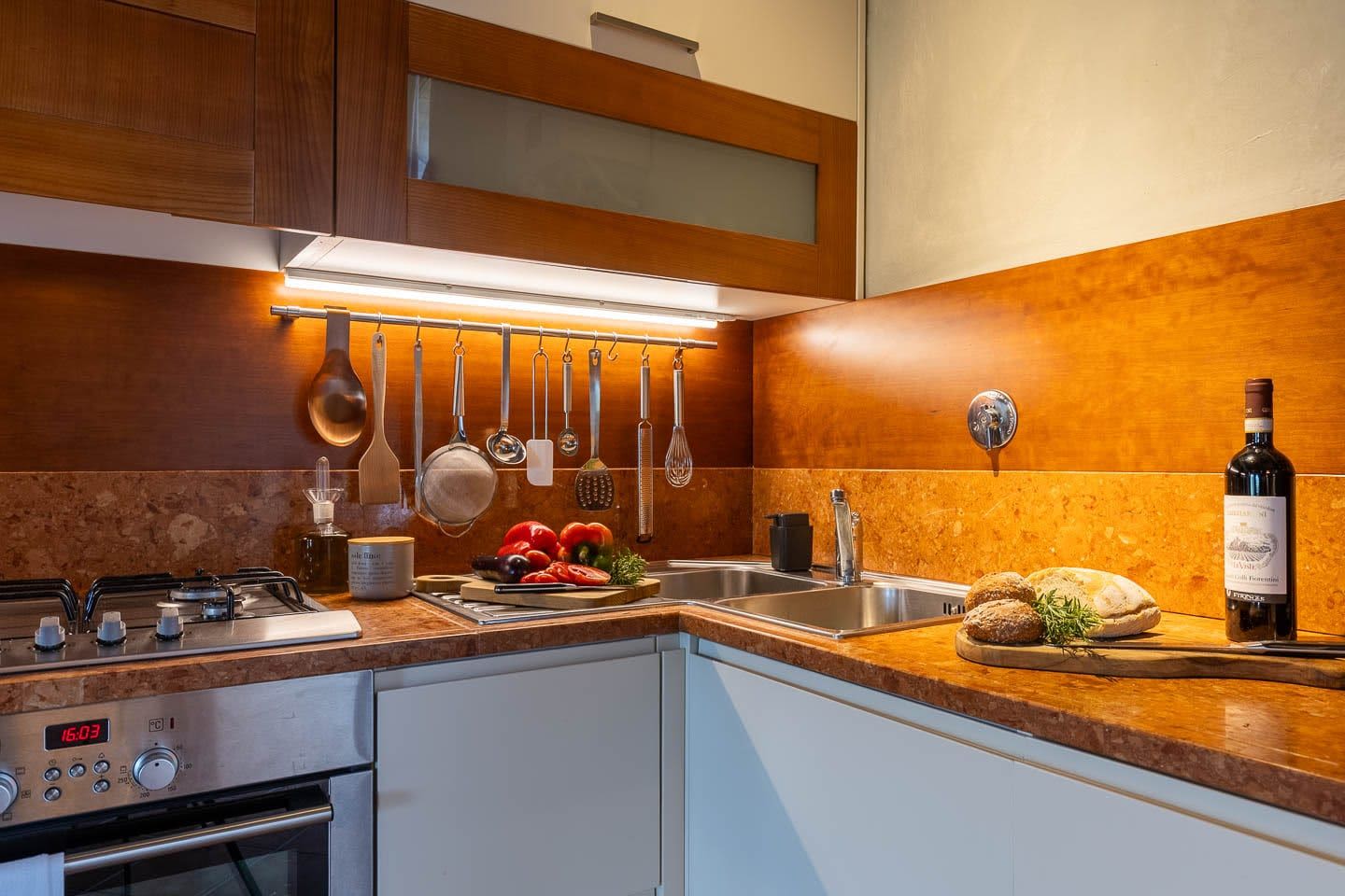 Casale Olivaio — the kitchen