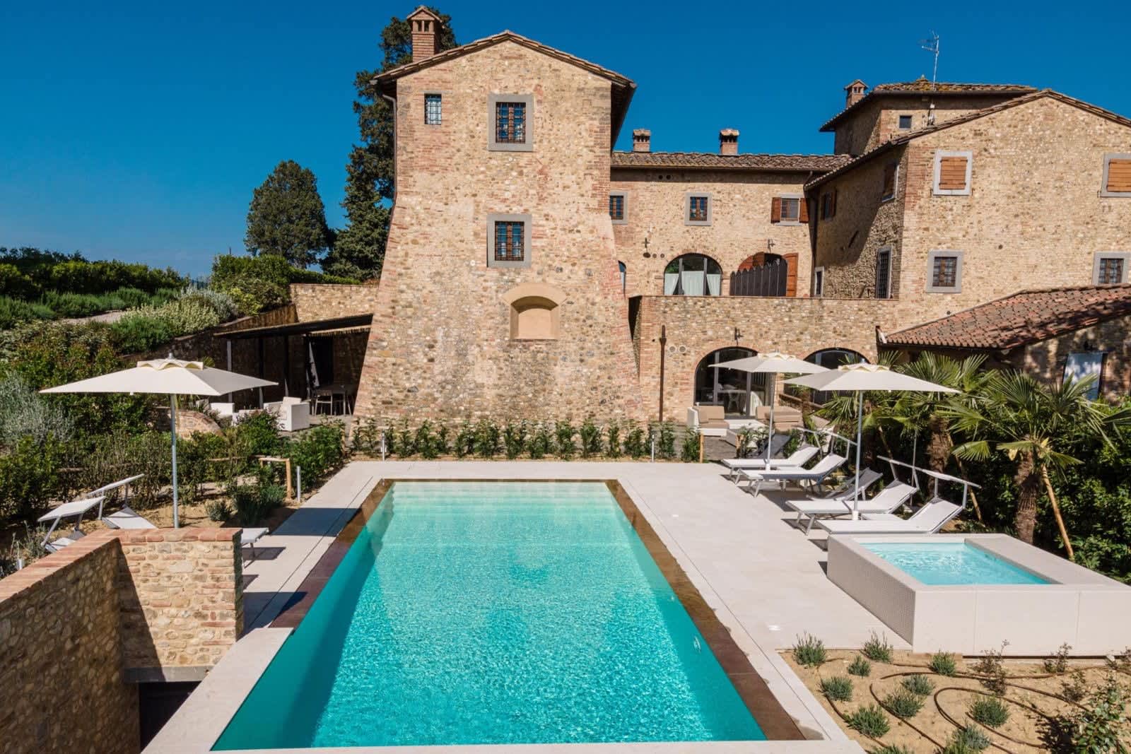 Podere Pianoro — the pool