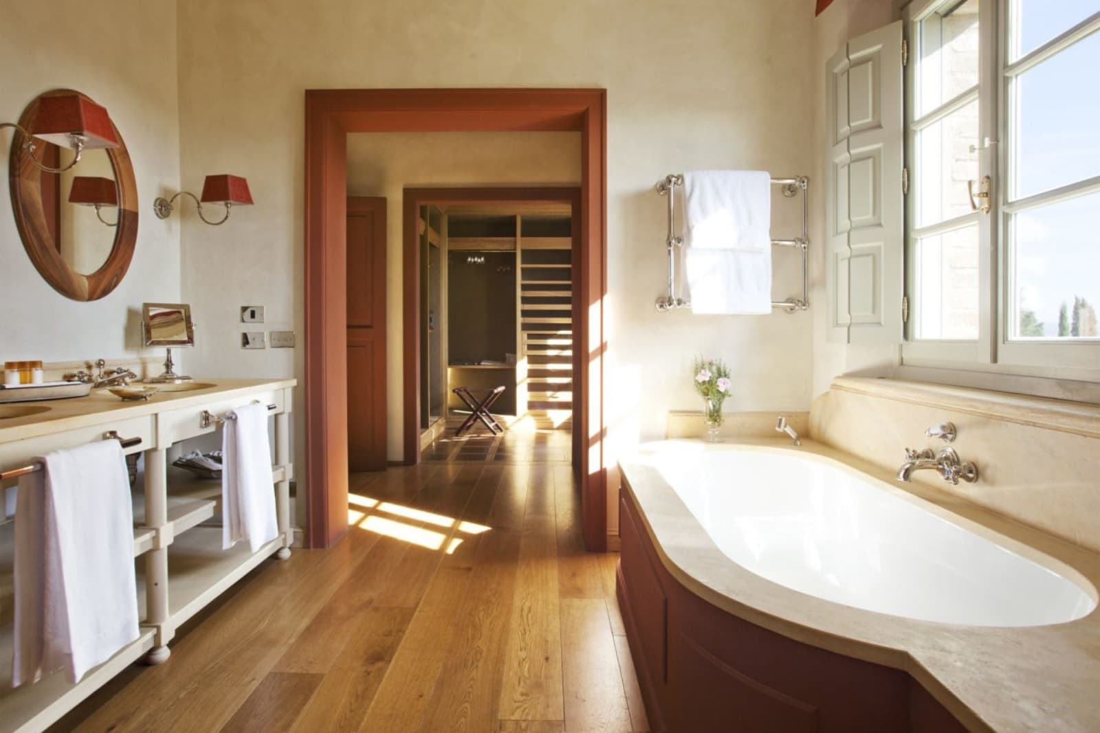 Villa Biondi in Castiglion del Bosco, Tuscany, photograph 20 of 20