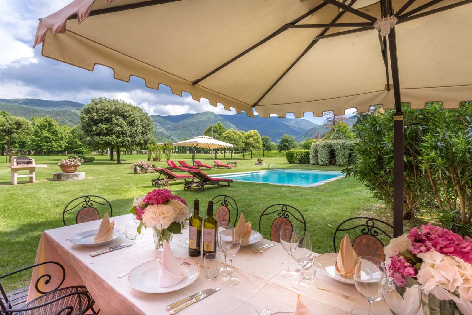 Villa Matteucci in Lucca & Garfagnana, Tuscany, photograph 13 of 39