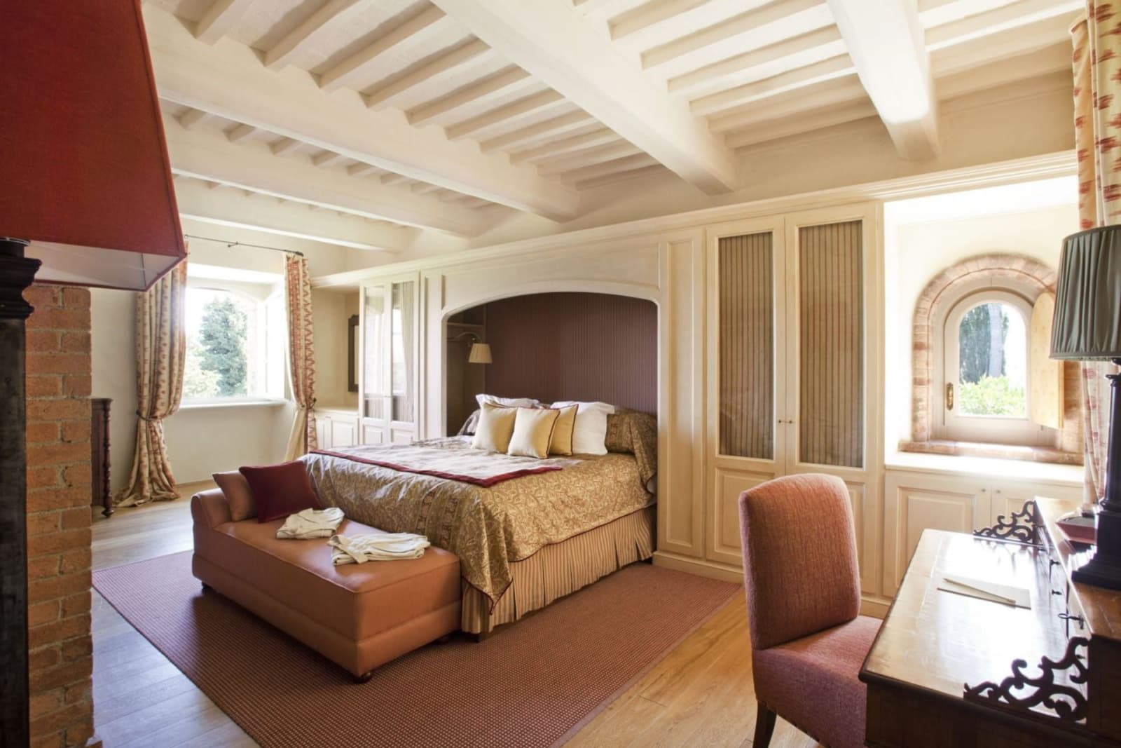 Villa Castello in Castiglion del Bosco, Tuscany, photograph 16 of 19
