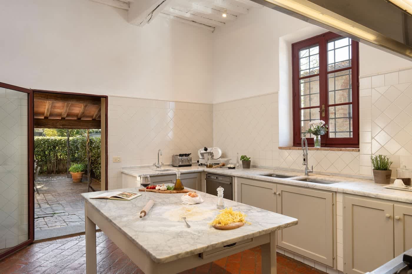 Villa Castellaro — the kitchen's marble island
