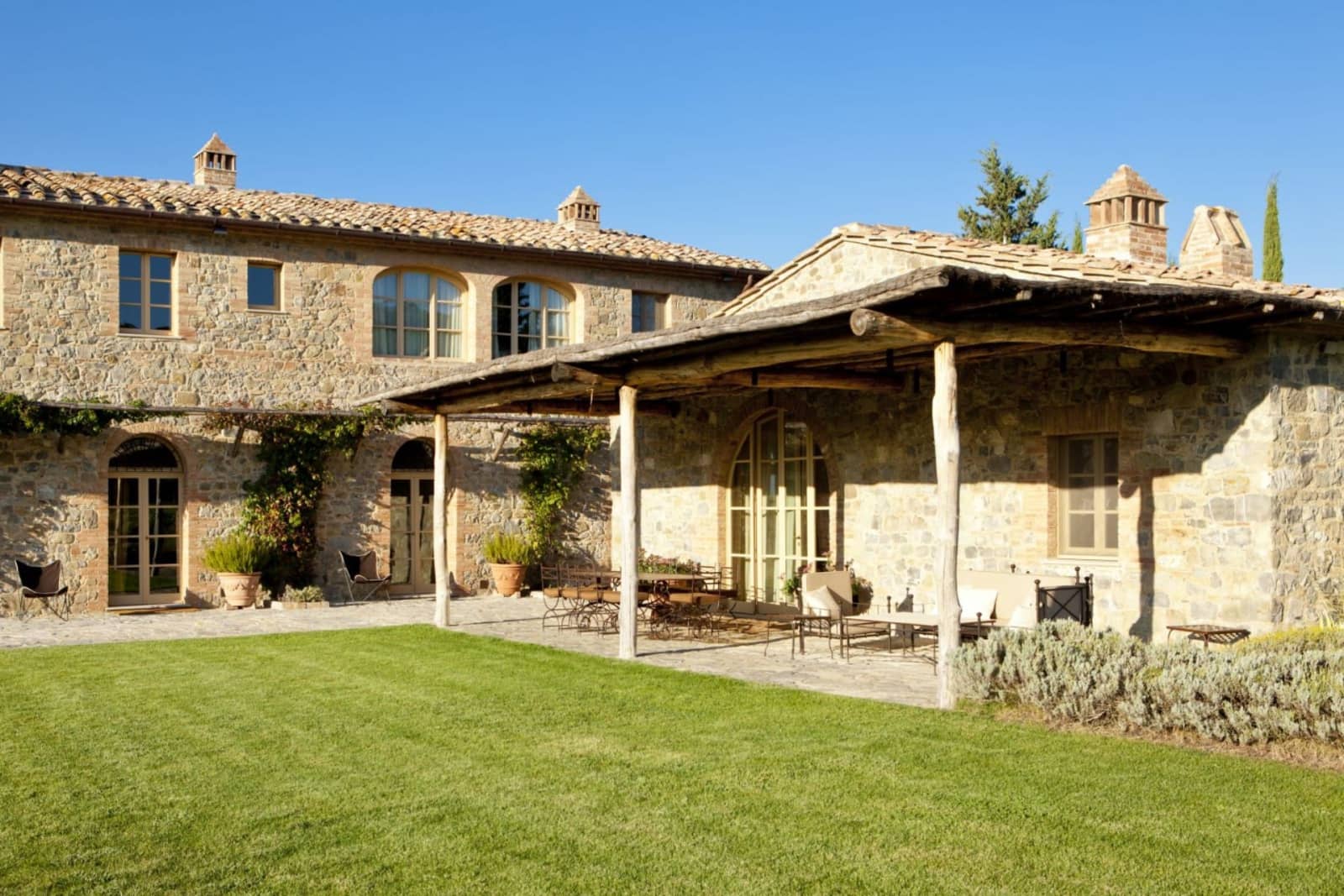 Villa Gauggiole in Castiglion del Bosco, Tuscany, photograph 13 of 24