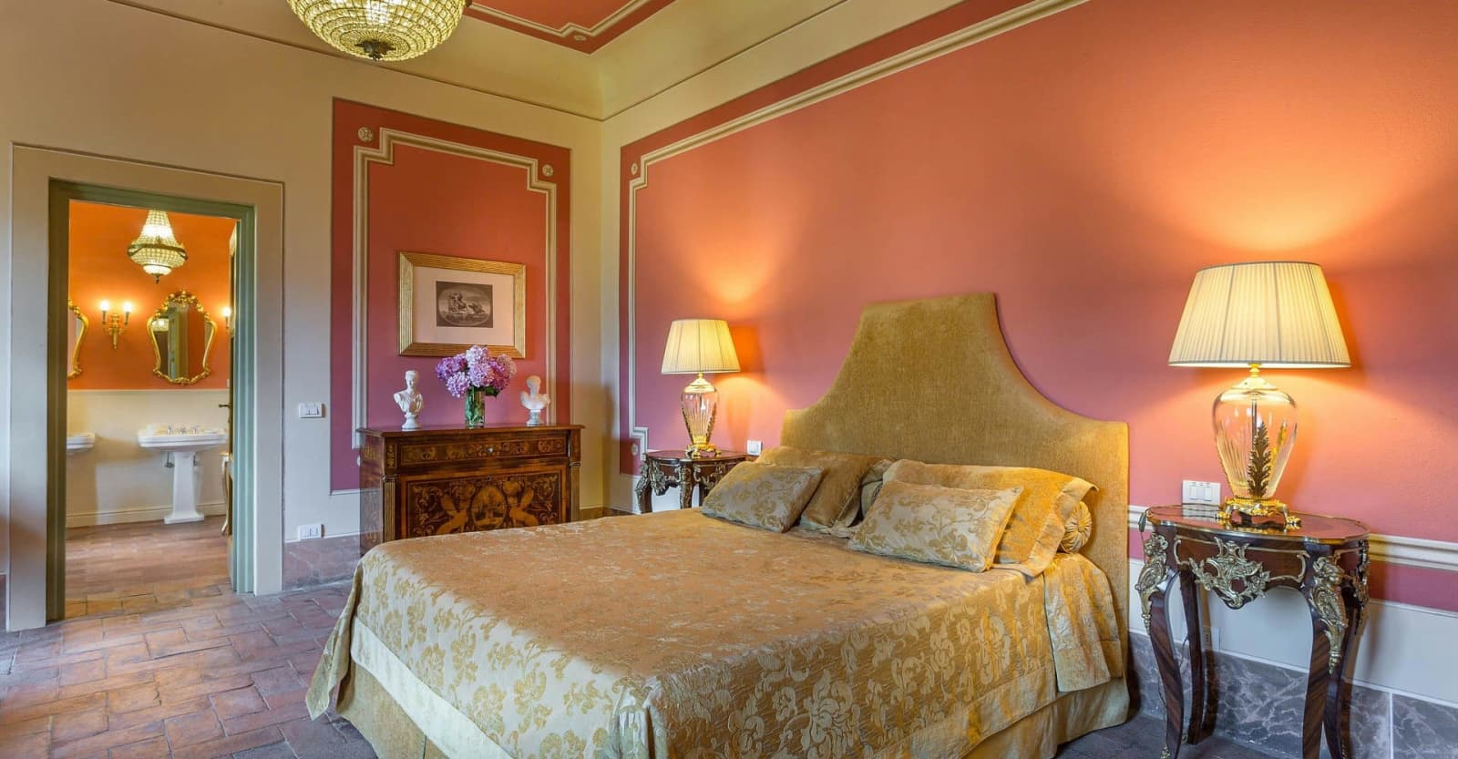 Villa Controni in Lucca & Garfagnana, Tuscany, photograph 16 of 25