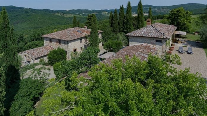 Borgo delle Vigne — the estate's three farmhouses